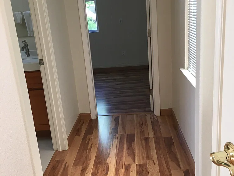 27 Newport Landing Dr — Photo 13