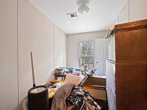 5th image of 3229 Deerwood Blvd