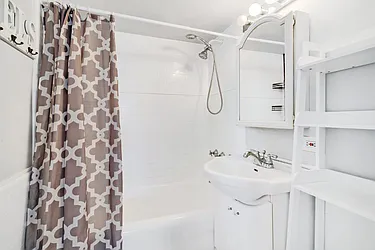 Rented by Level Group