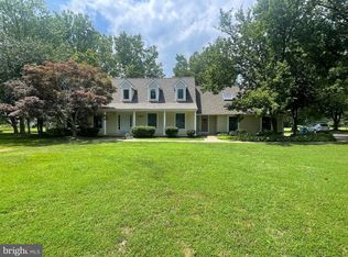 2906 Cox Neck Rd E, Chester, MD 21619