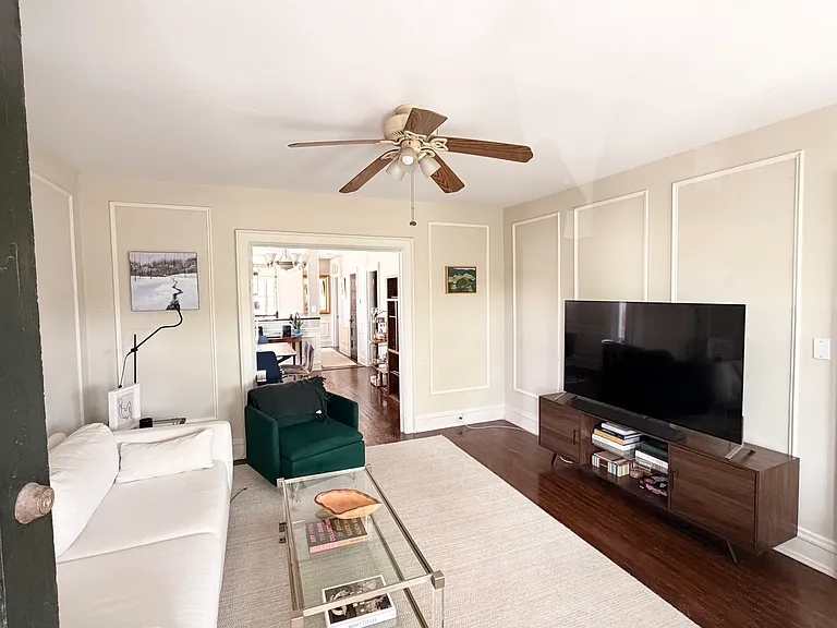 2010 Stuart Ave #3 — Photo 8