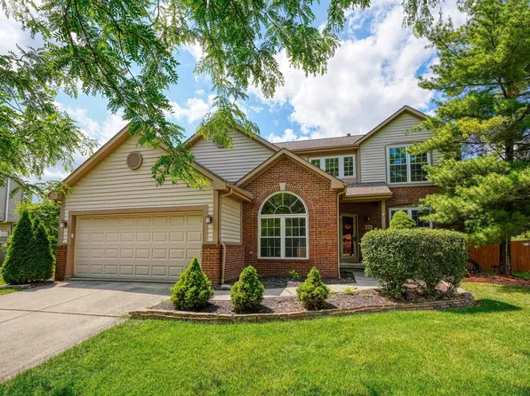 899 Cove Point Dr, Columbus, OH 43228