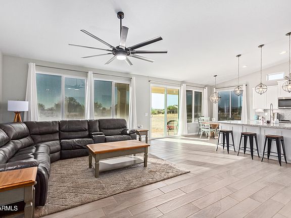 3rd image of 32224 N 170TH Avenue