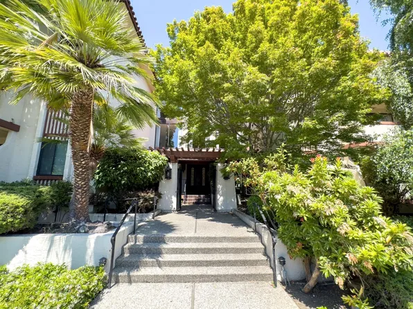320 Elm St APT 304, San Mateo, CA 94401