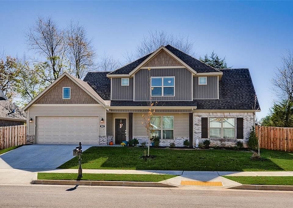 1st image of 381 W Kinniburgh Dr