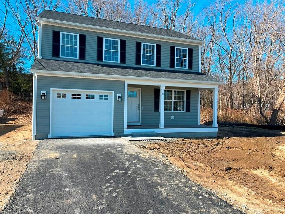 1st image of 8 Bradford Dr
