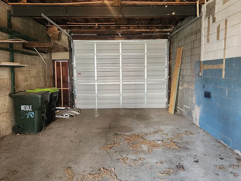 340 E Guilford St — Photo 24