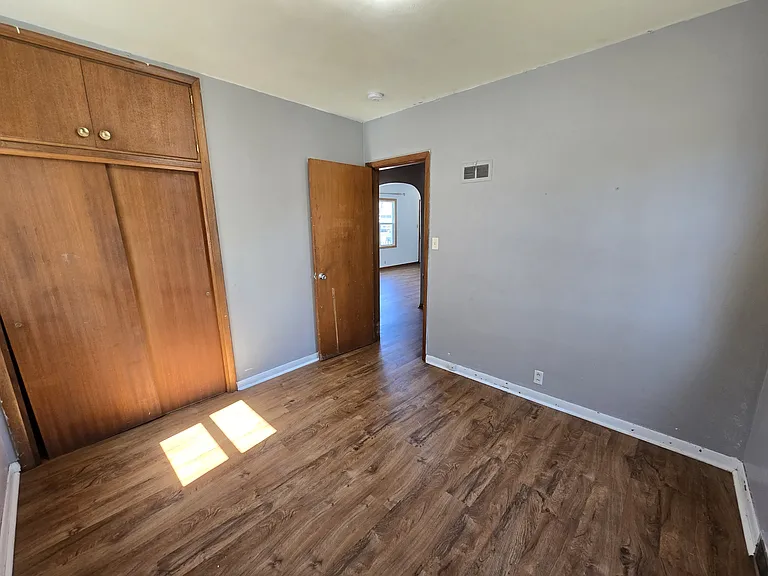 412 Sherman Ave — Photo 16
