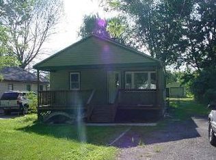 1902 Spaulding Rd, Monroe, MI 48162