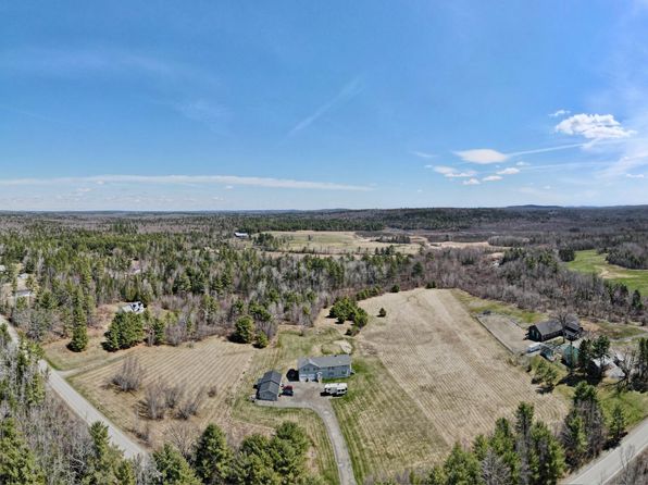 676 Cook Road, Carmel, ME 04419