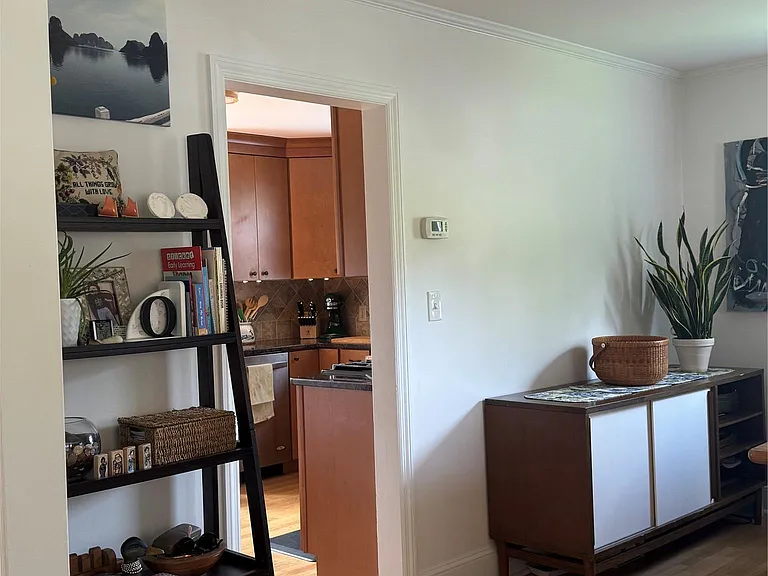 74 N Elm St — Photo 9