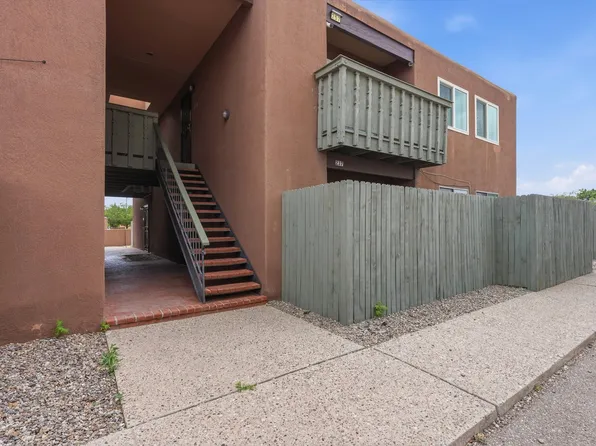 259 La Vida Nueva Del Oeste SW, Albuquerque, NM 87105