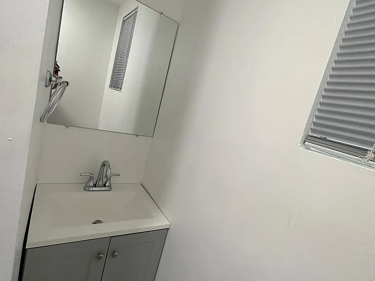 4756 N Acacia Ave #3 — Photo 6