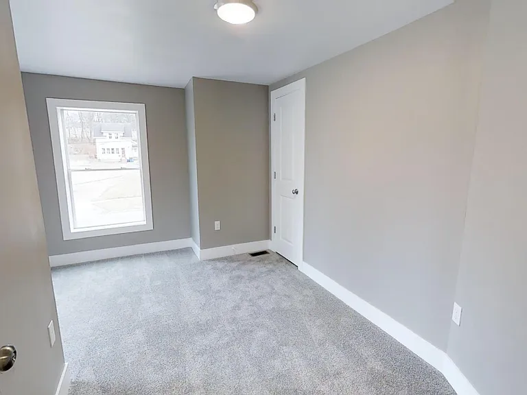 1410 Forbes St — Photo 14