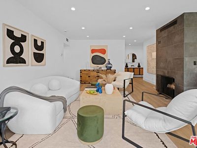 1010 N Kings Rd #218, West Hollywood, CA, 90069