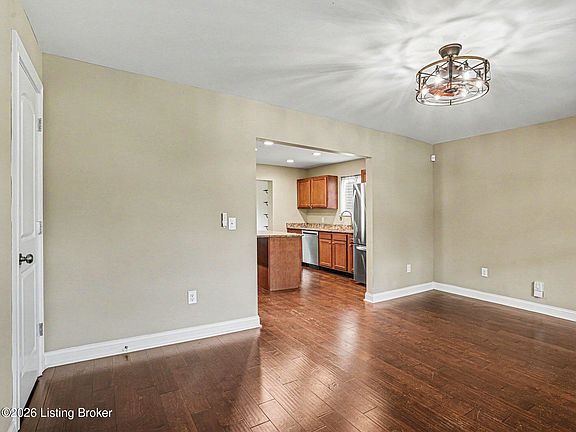 5th image of 4624 Dohn Rd