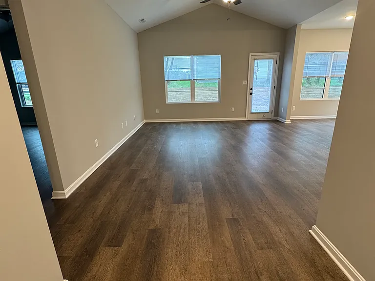 106 Sidewinder Dr — Photo 13