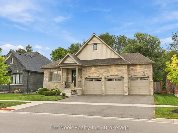 372 Northglen Blvd, Clarington, ON L1C 7E2