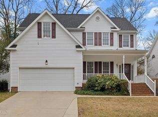 1916 Spanish Bay Ct, Raleigh, NC 27604