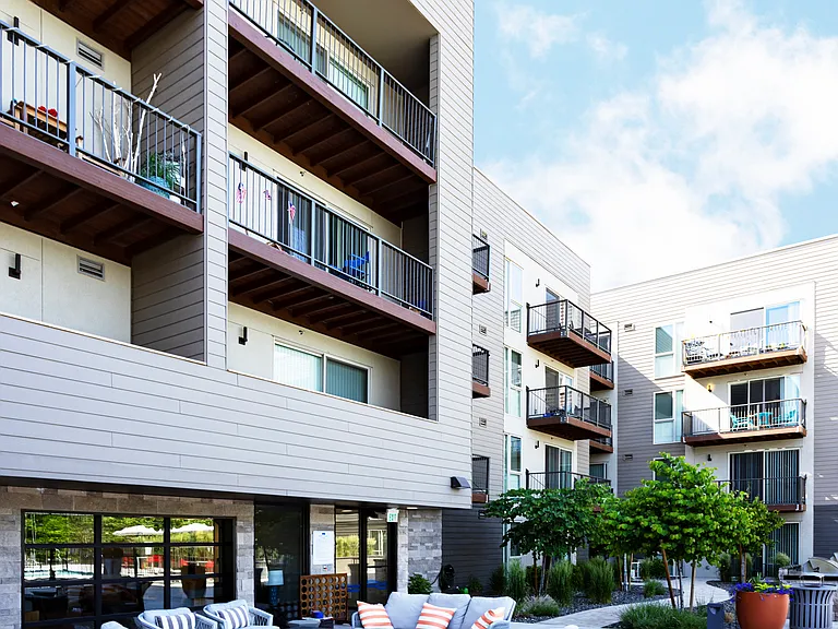 Park Place Apartments — Photo 20