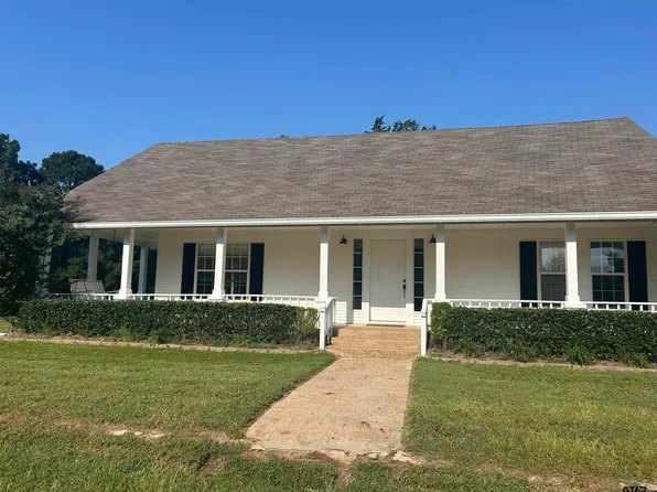 403 E Front St, Arp, TX 75750