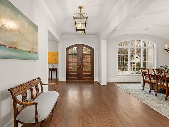 2nd image of 3758 Vermont Rd NE