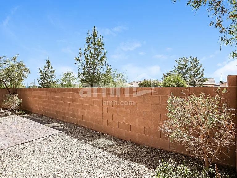 6035 Schmidt St — Photo 22