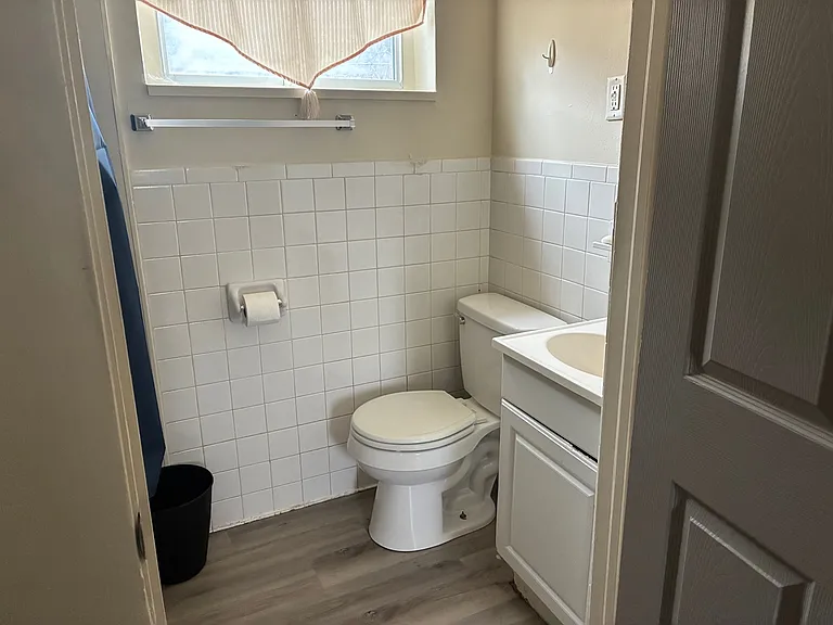 2848 S Main St #1 — Photo 4