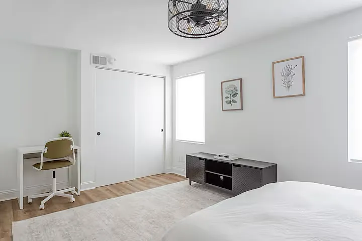 936 New Market St — Photo 24