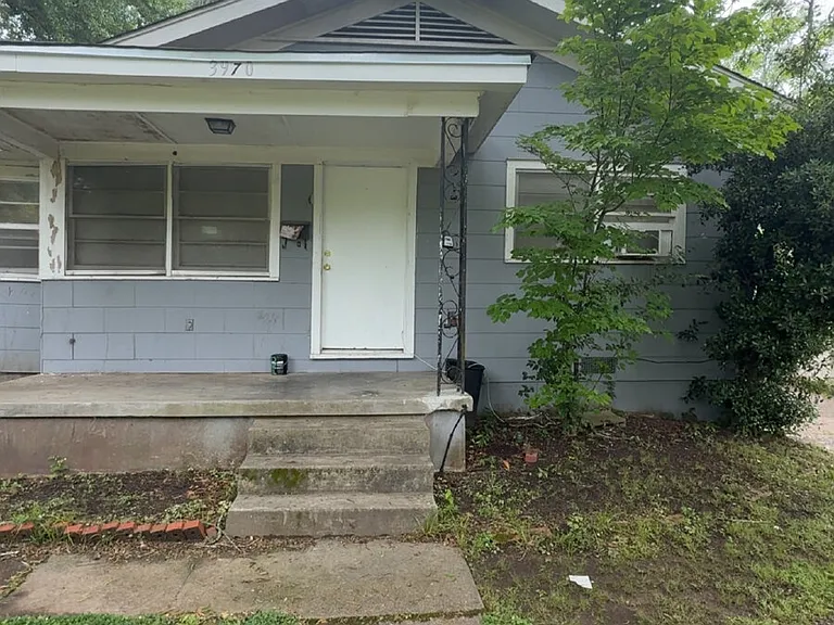 3970 Council Cir — Photo 1