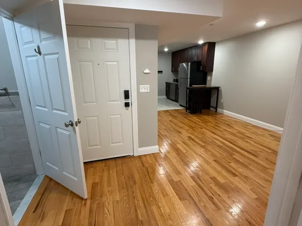 381 Communipaw Ave Unit 1B, Jersey City, NJ 07304