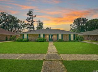 1429 Lansdowne Dr, Denham Springs, LA 70726