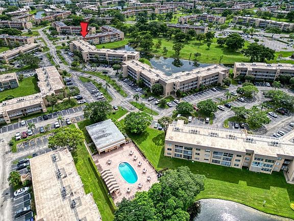 2nd image of 9281 Sunrise Lakes Boulevard #212