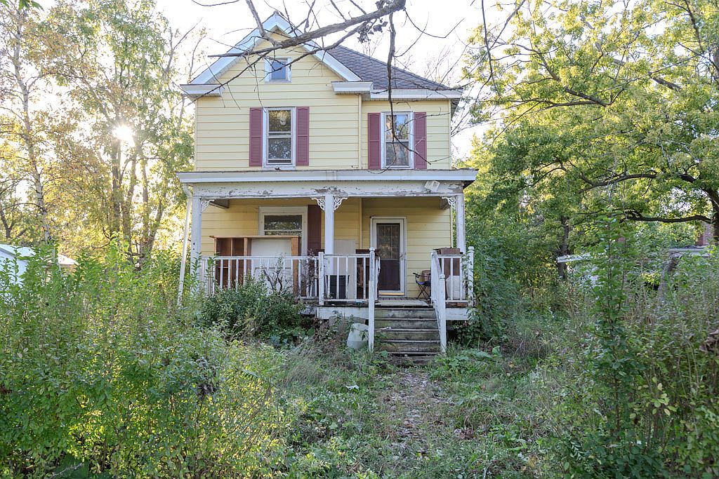 31460 Center St, Chenoa, IL 61726 MLS 11912805 Zillow