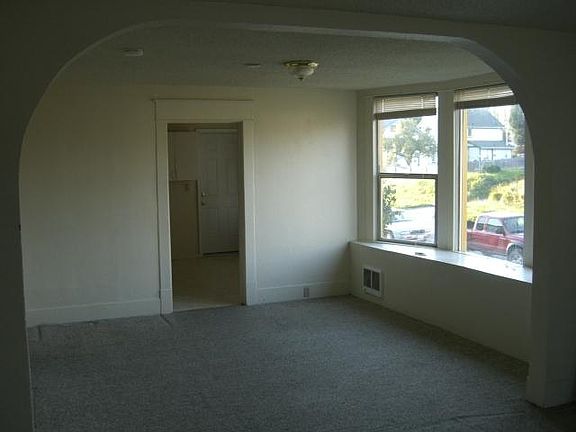 3rd image of 2104 S Sheridan Ave