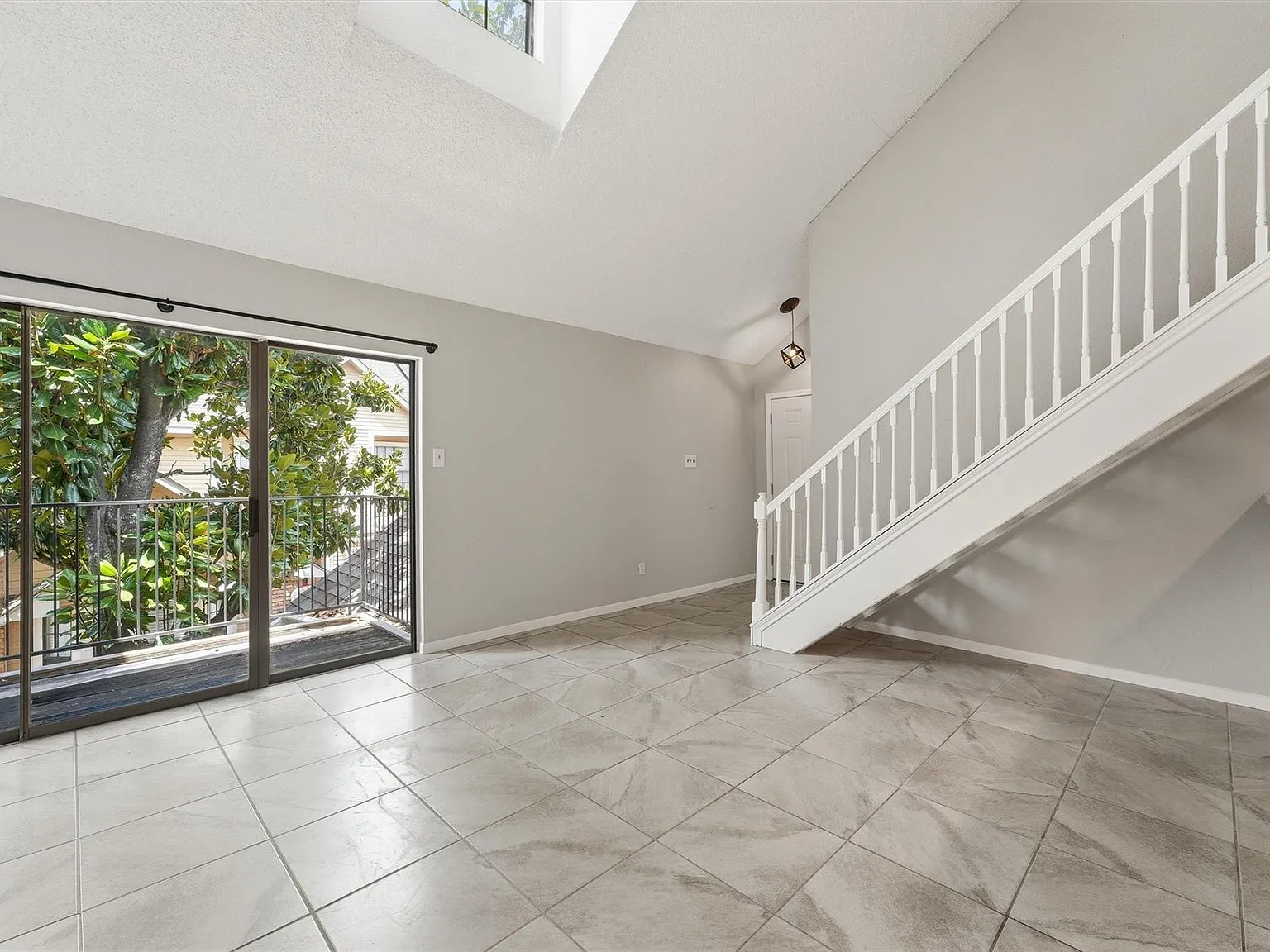 1 bed, 1.0 bath, 815 sqft, $1,500 — Photo 4