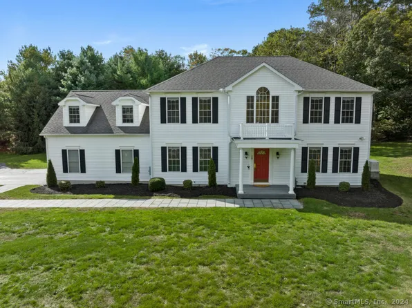28 Turtle Lane, Guilford, CT 06437