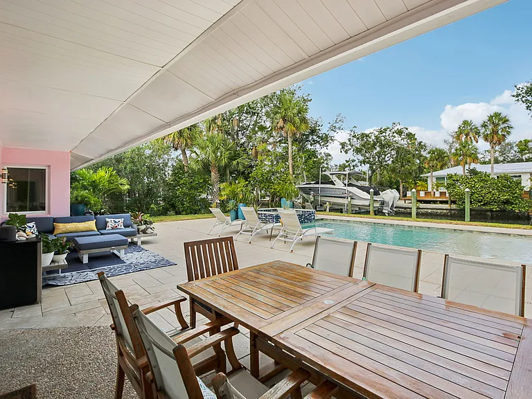 613 Buttonwood Dr — Photo 40