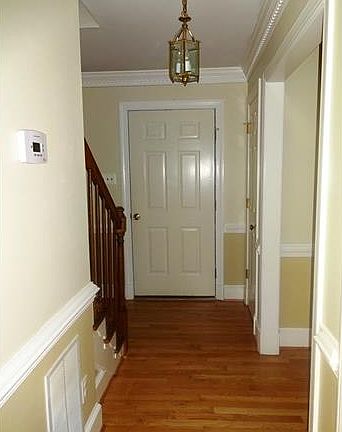4th image of 8430 Sir Sagamore Ct