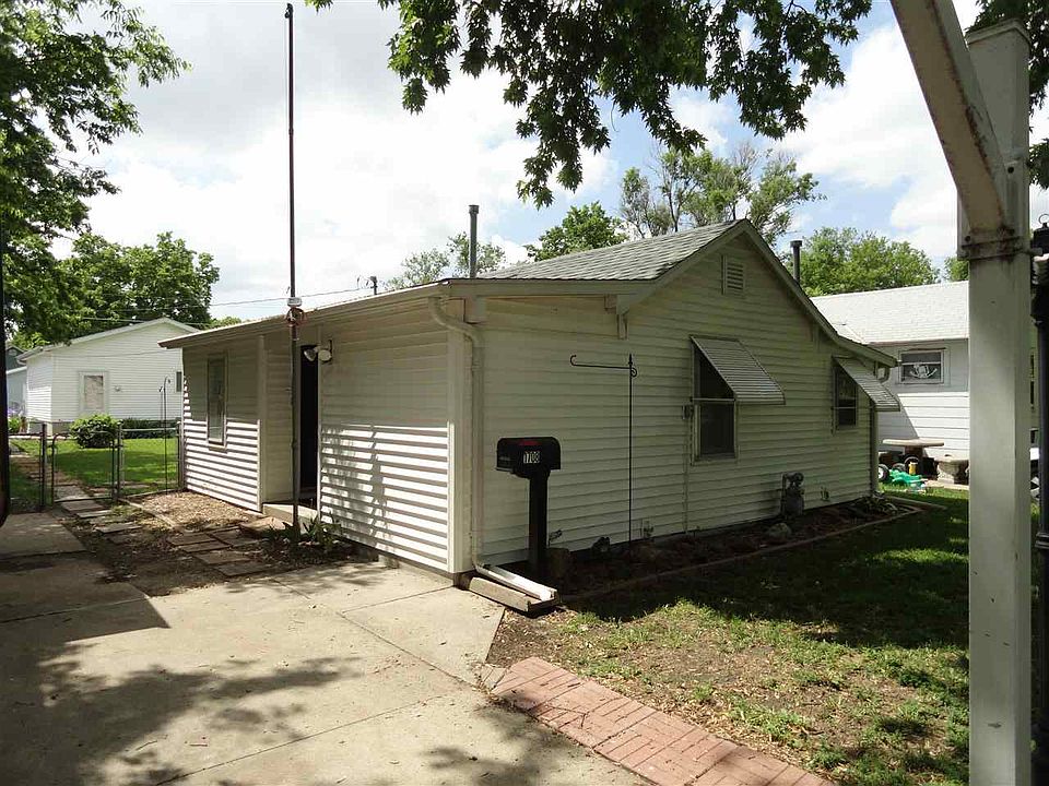 1st image of 1708 Avenue C