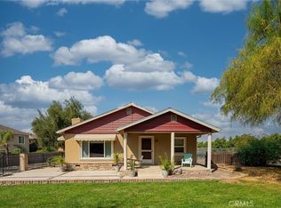 1185 E Pioneer Ave, Redlands, CA 92374