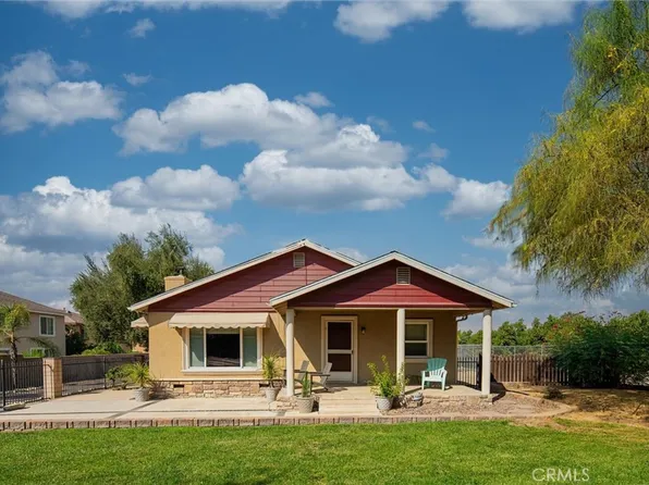 1185 E Pioneer Ave, Redlands, CA 92374