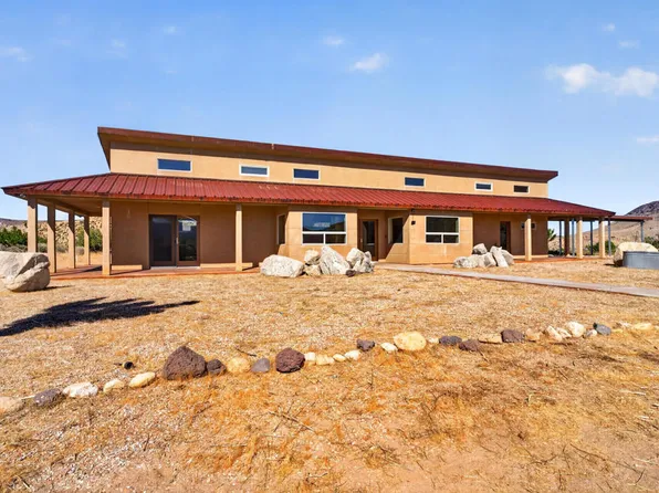 53105 Chia Trl, Pioneertown, CA 92268