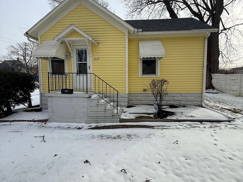 1st image of 1021 W 4th St #1019