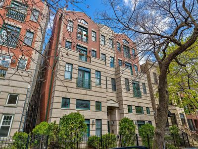 854 W Buckingham Pl APT 2E, Chicago, IL, 60657