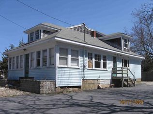 322 Yarmouth Rd, Hyannis, MA 02601