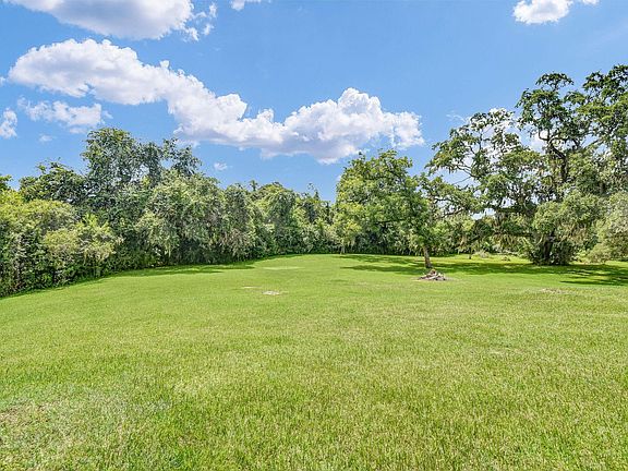 3rd image of 7547 County Road 684d