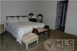 3rd image of 102 Dawn Ct