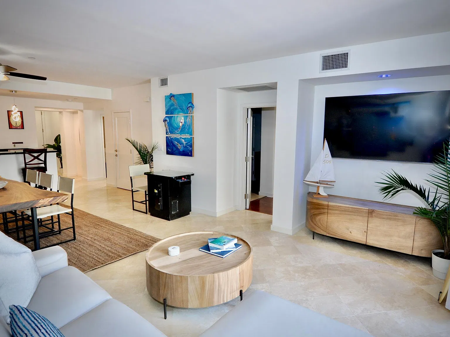 5410 La Jolla Blvd — Photo 4