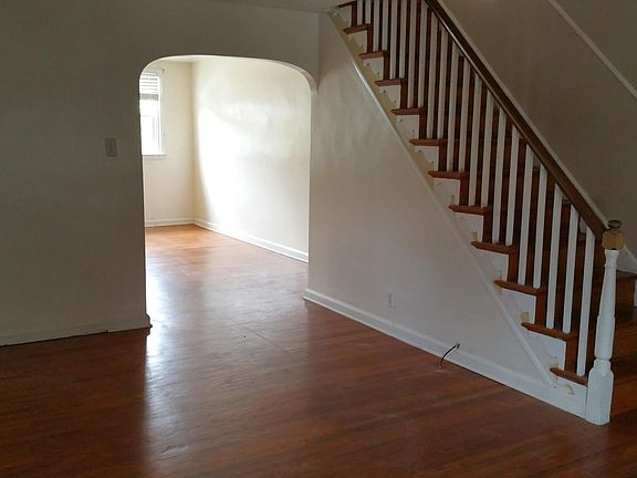 Living and dining Rooms 